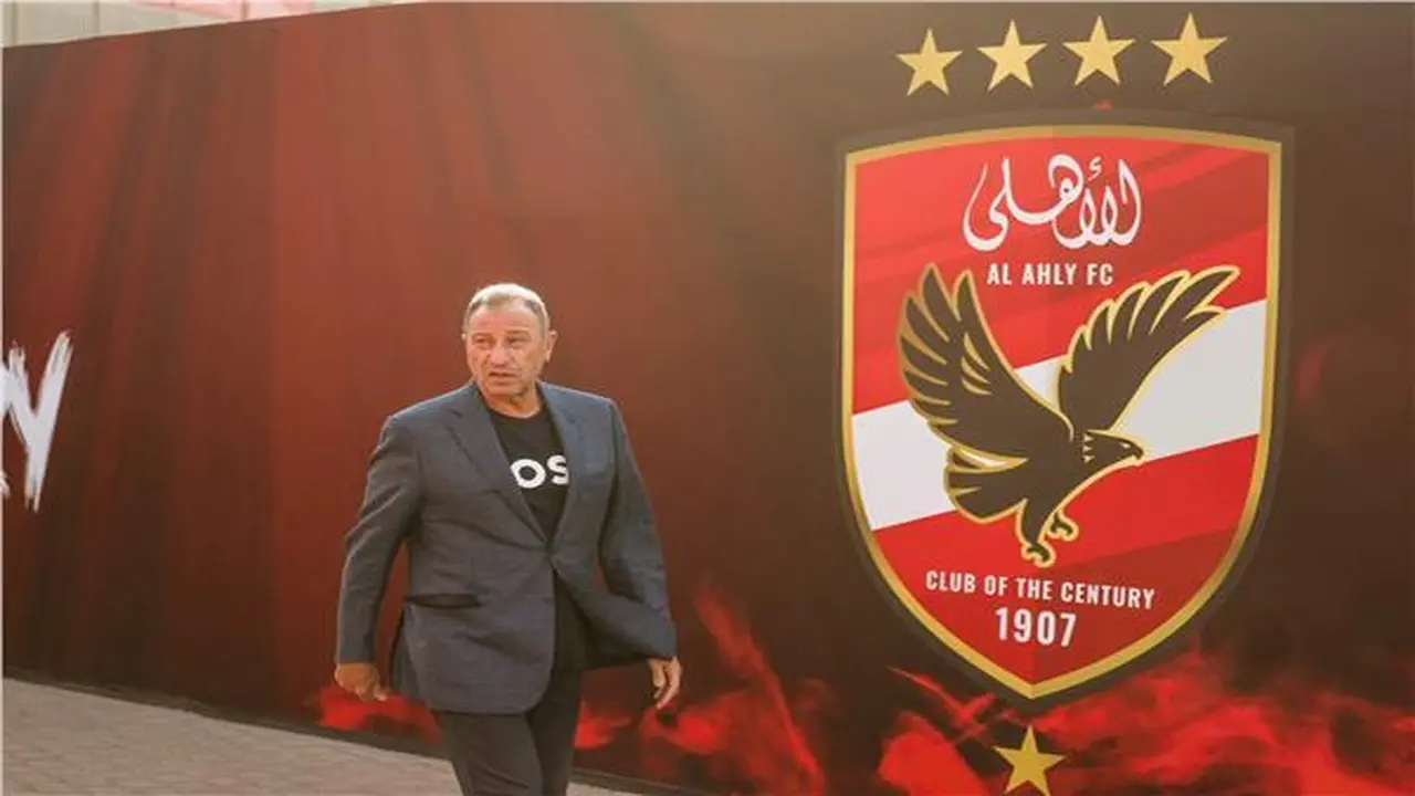 تهانٍ خاصة رجال يد الأهلي يتوجون بطولة إفريقيا